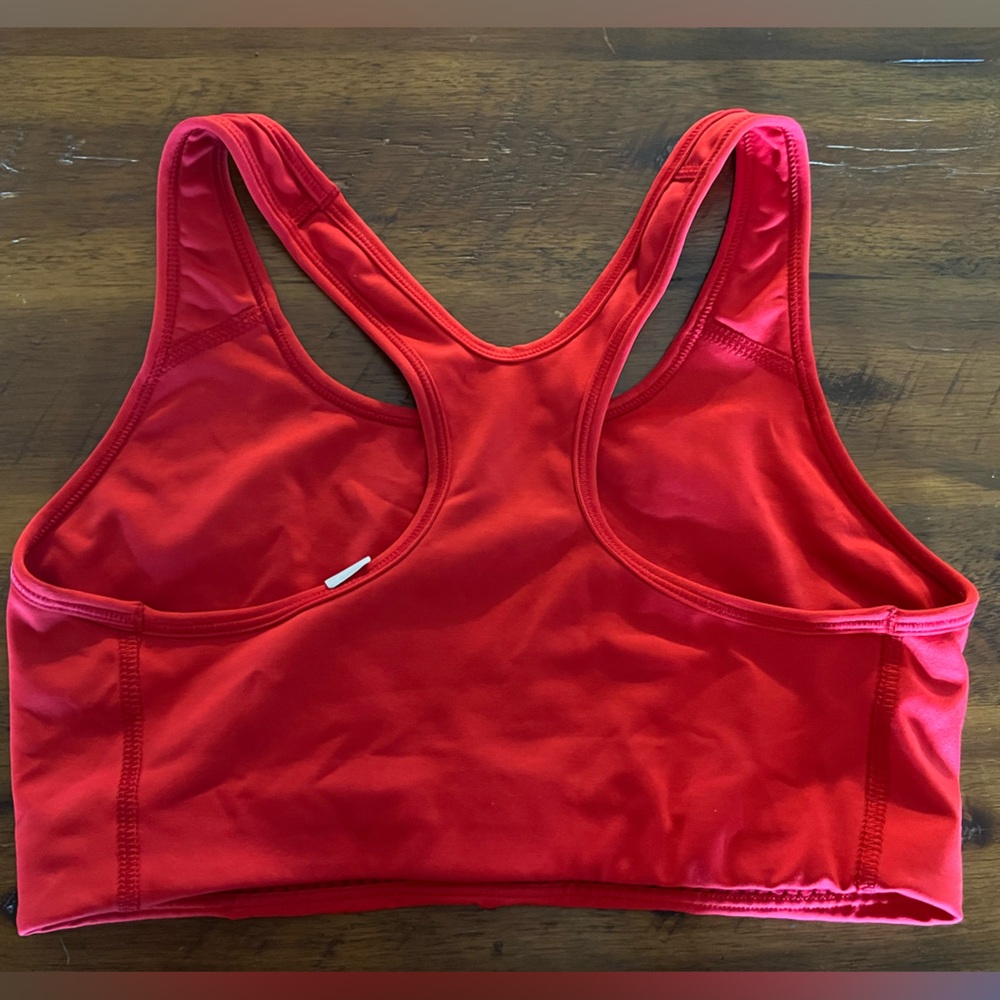Nike Dri-fit Sports Bra - Picture 2 of 4